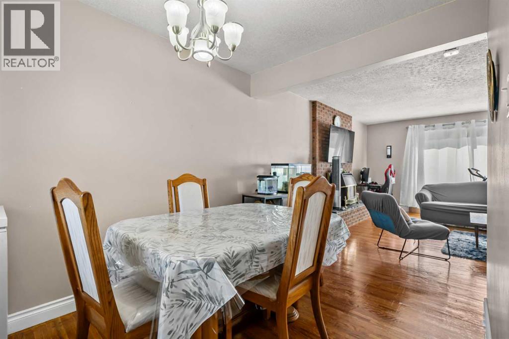 2220 38 Street Sw, Calgary, Alberta  T3E 3E2 - Photo 7 - A2276035