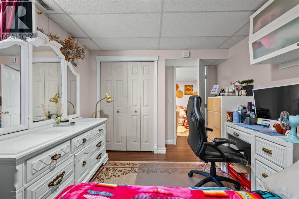 2220 38 Street Sw, Calgary, Alberta  T3E 3E2 - Photo 25 - A2276035