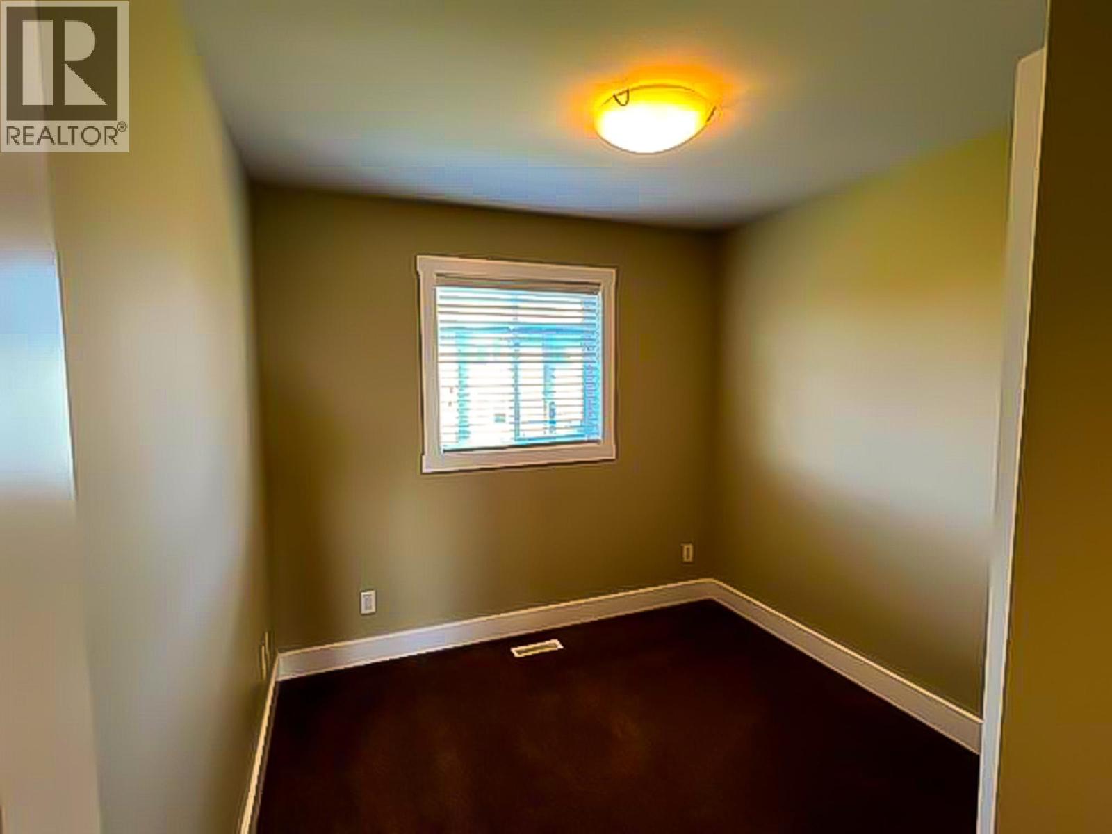 8348 87 Avenue, Fort St. John, British Columbia  V1J 0K8 - Photo 11 - R3096711