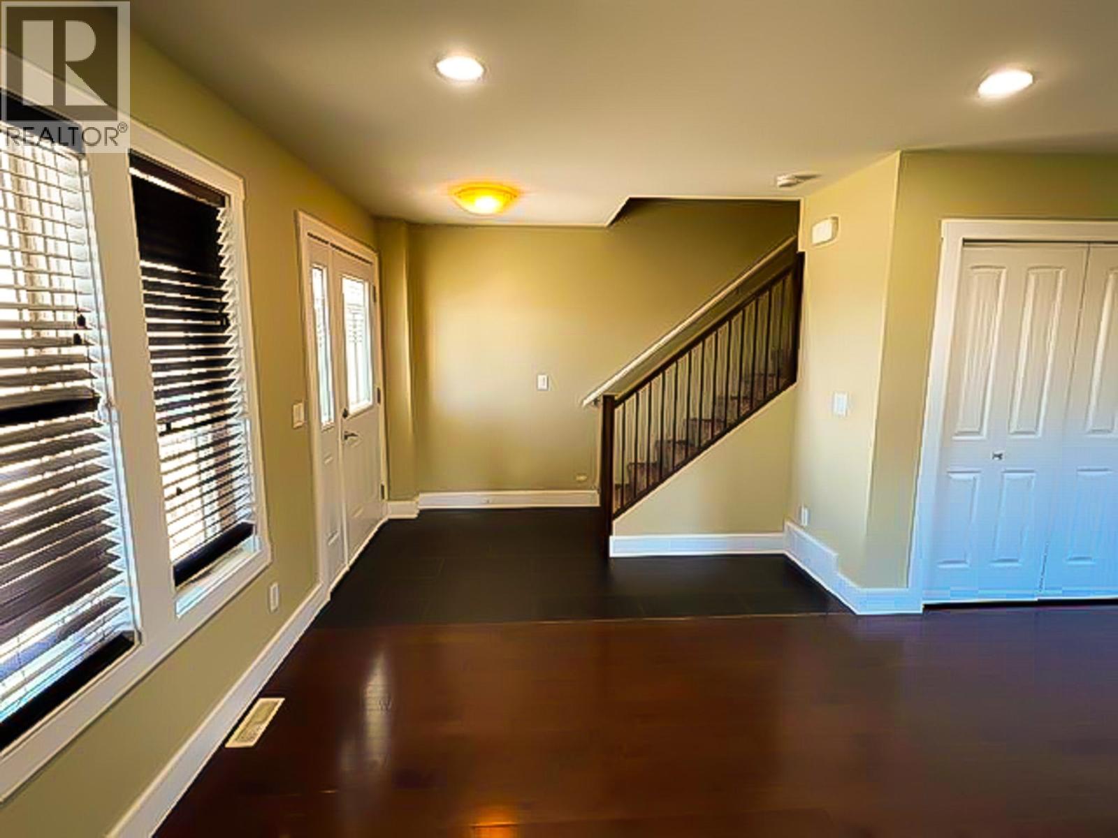 8348 87 Avenue, Fort St. John, British Columbia  V1J 0K8 - Photo 2 - R3096711