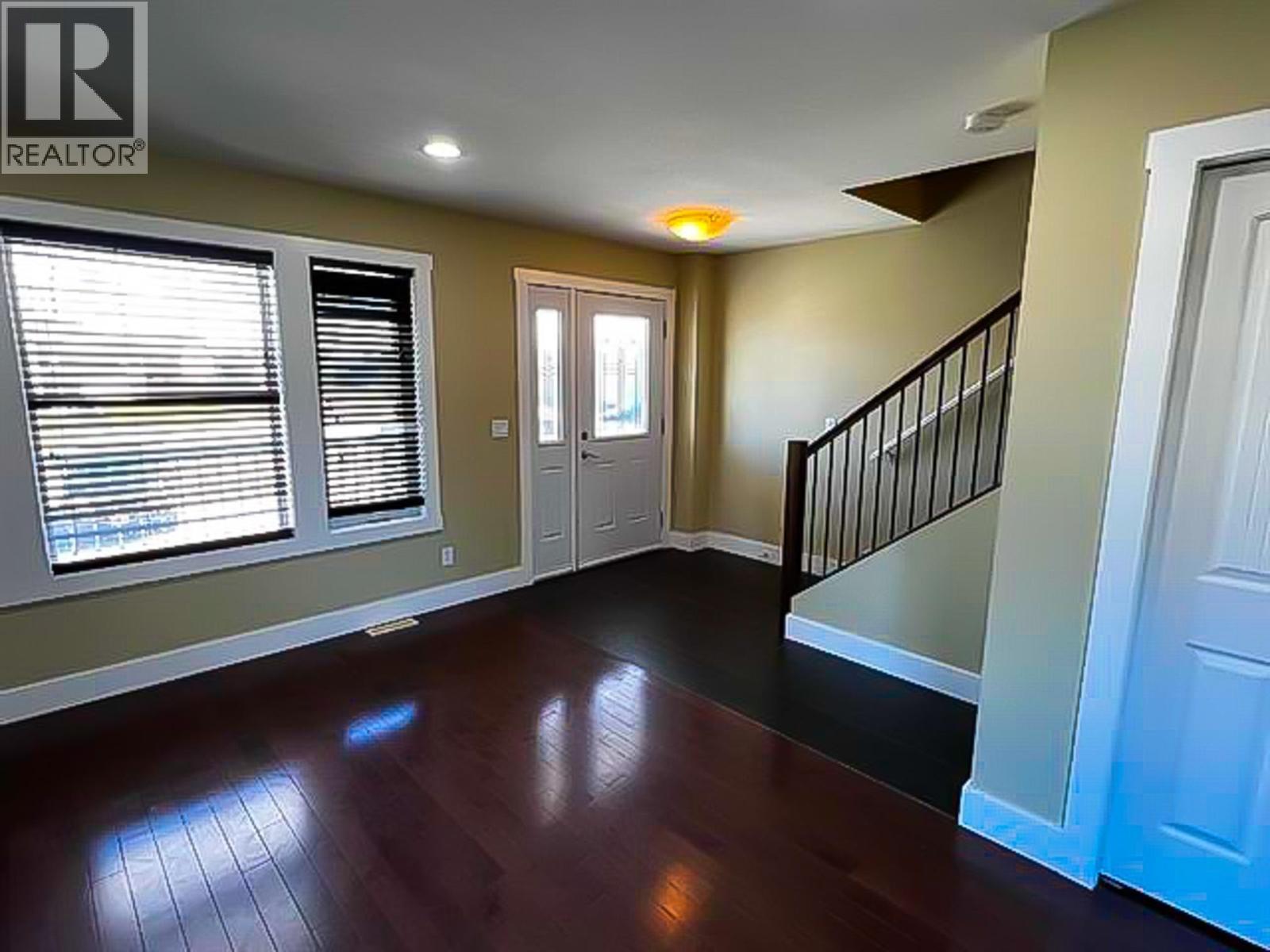 8348 87 Avenue, Fort St. John, British Columbia  V1J 0K8 - Photo 3 - R3096711