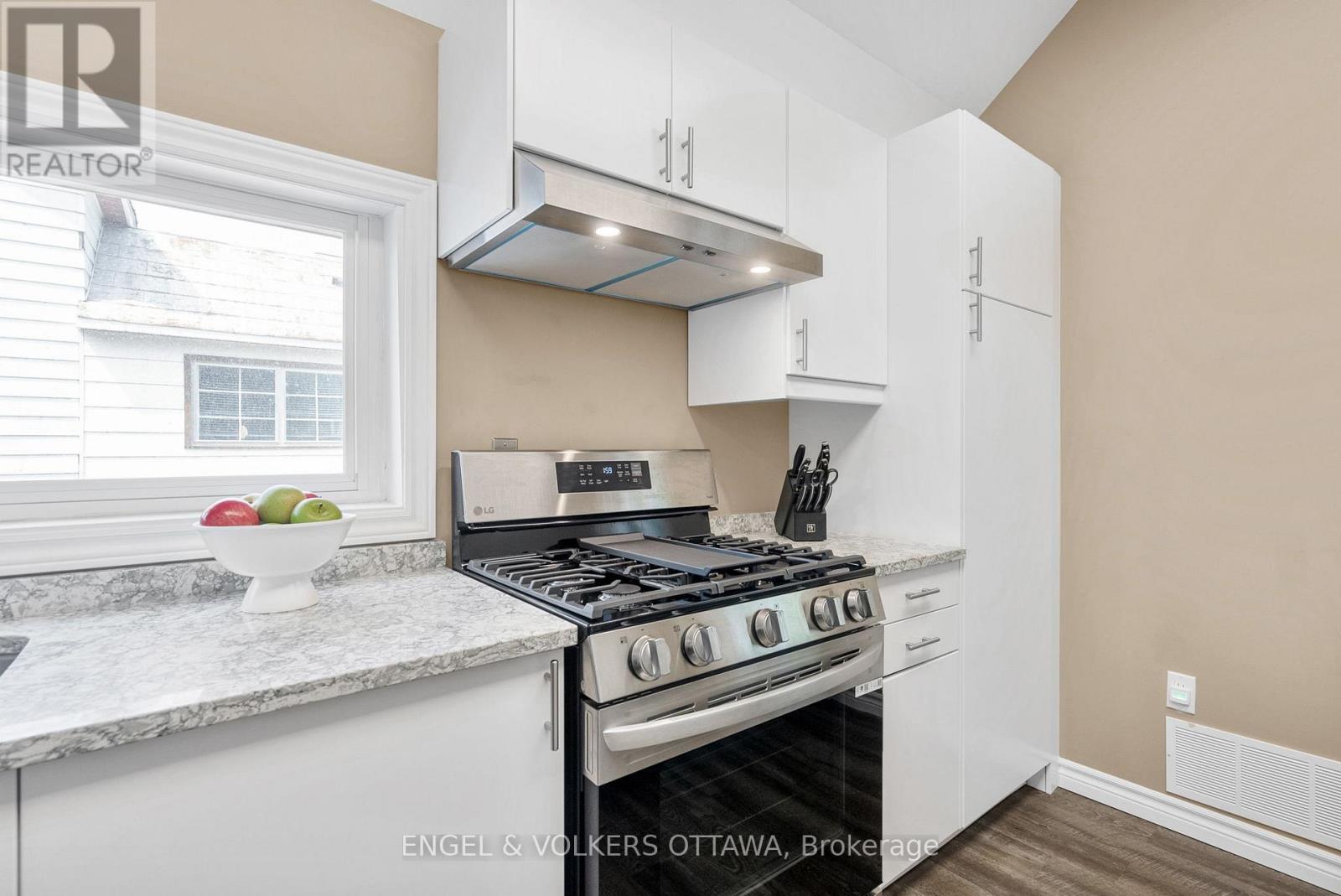 3698 Carp Road, Ottawa, Ontario  K0A 1L0 - Photo 11 - X12852386