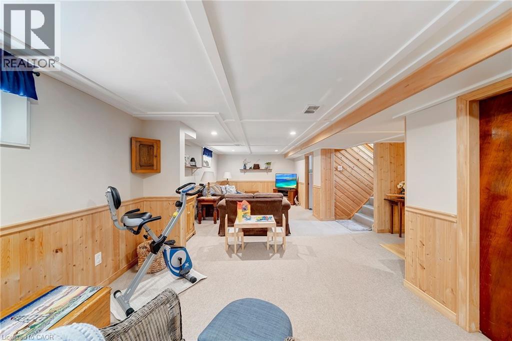 22 Churchill Avenue, Hamilton, Ontario  L9A 1J5 - Photo 28 - 40810058