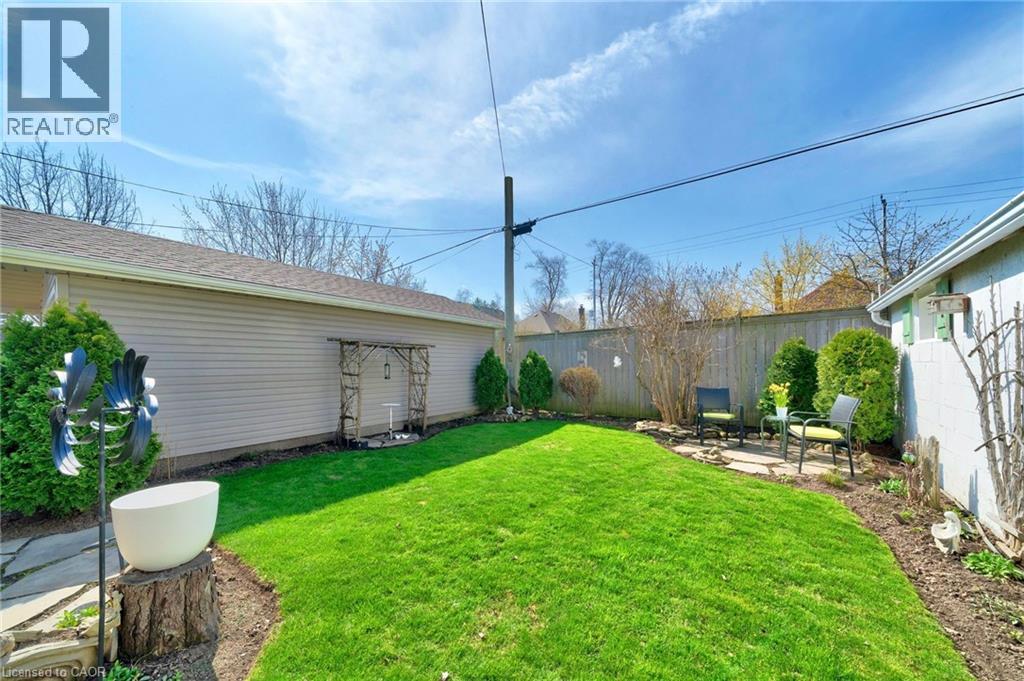 22 Churchill Avenue, Hamilton, Ontario  L9A 1J5 - Photo 33 - 40810058