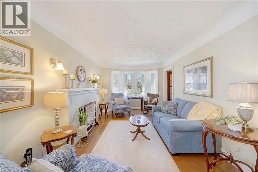 22 Churchill Avenue, Hamilton, Ontario  L9A 1J5 - Photo 7 - 40810058