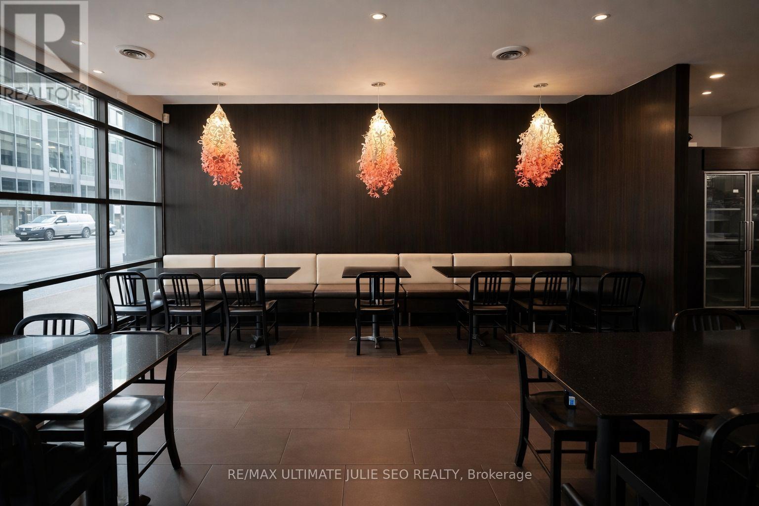 5197 Yonge Street, Toronto, Ontario  M2N 5P7 - Photo 6 - C12852388