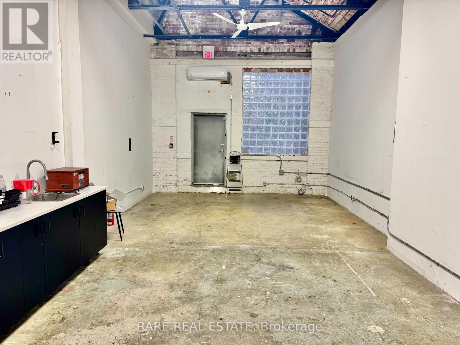 135 - 163 Sterling Road, Toronto (Dufferin Grove), Ontario  M6R 2B2 - Photo 6 - C12852418