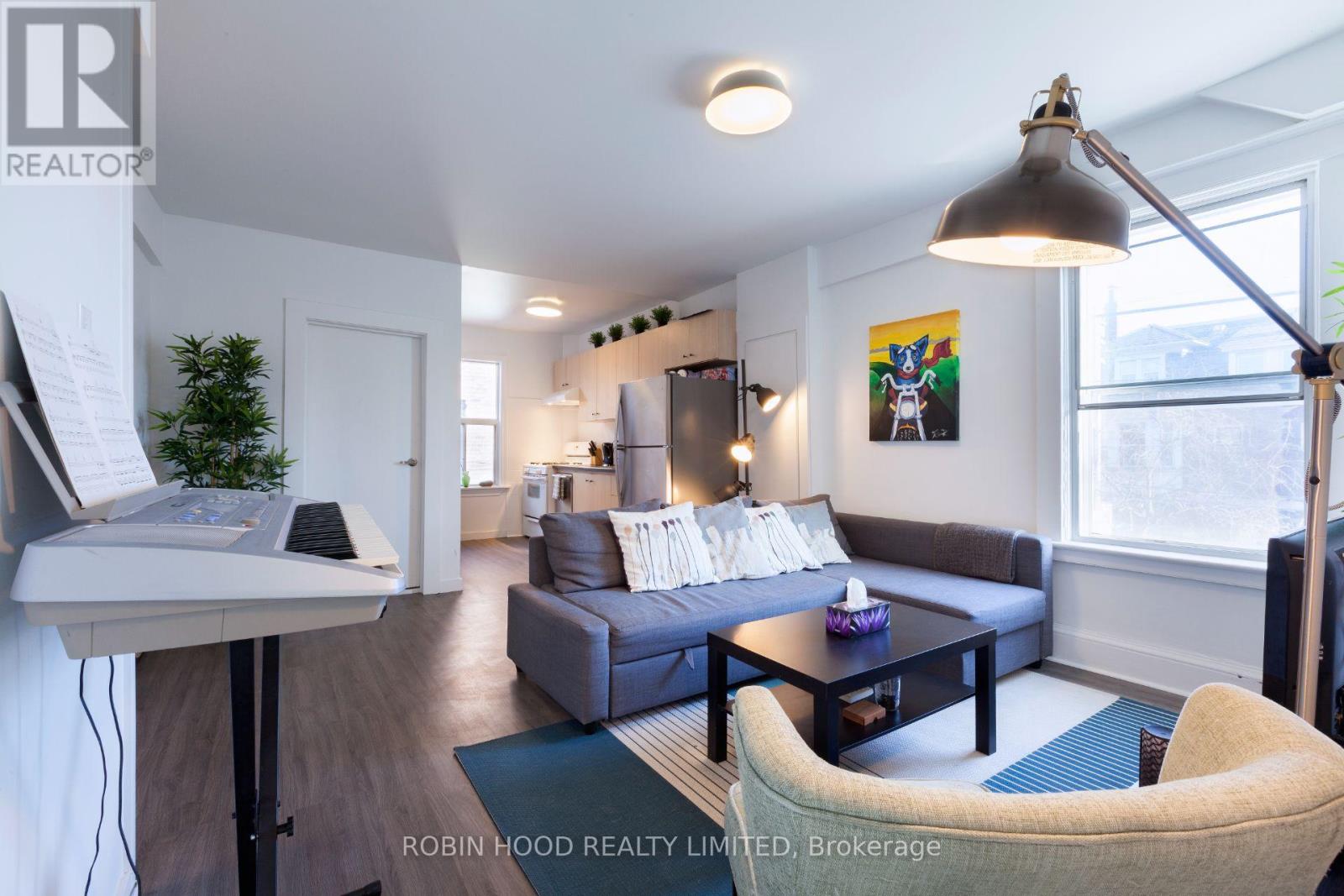 Unit 3 - 1 Beatrice Street, Toronto (Trinity-Bellwoods), Ontario  M6J 2T2 - Photo 2 - C12852422