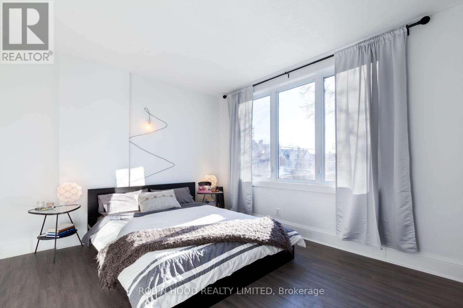 Unit 3 - 1 Beatrice Street, Toronto (Trinity-Bellwoods), Ontario  M6J 2T2 - Photo 6 - C12852422