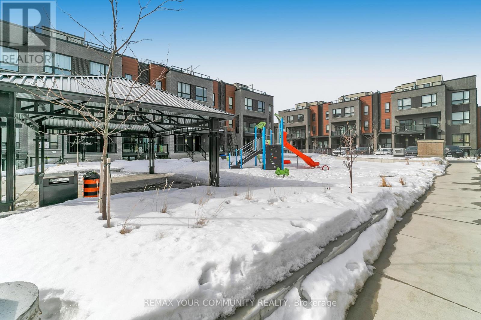 191 - 2-20 Lytham Green Circle, Newmarket (Glenway Estates), Ontario  L3Y 0H3 - Photo 12 - N12852390