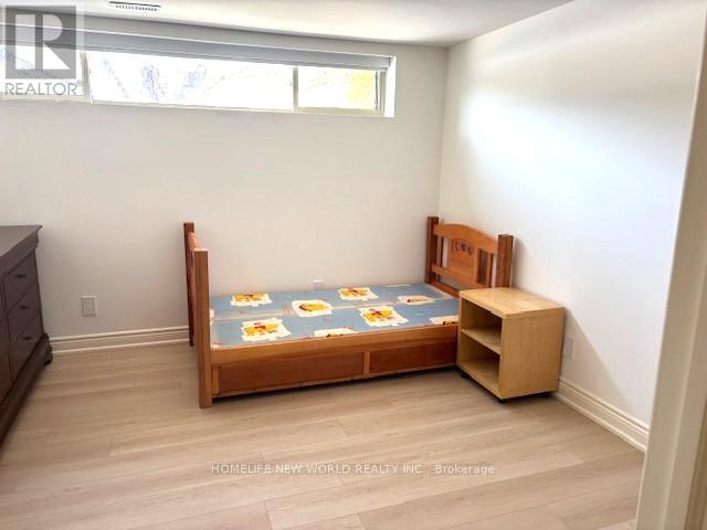 1 Ottawa Court, Aurora (Aurora Heights), Ontario  L4G 2Y6 - Photo 7 - N12852444