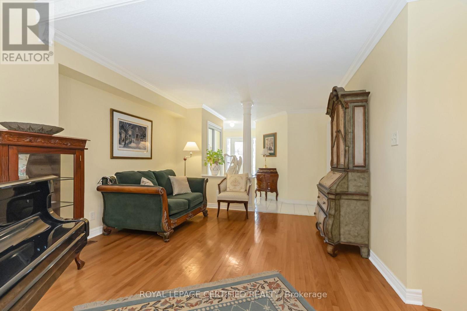 5333 Hollypoint Avenue, Mississauga (East Credit), Ontario  L5V 2L2 - Photo 10 - W12852380