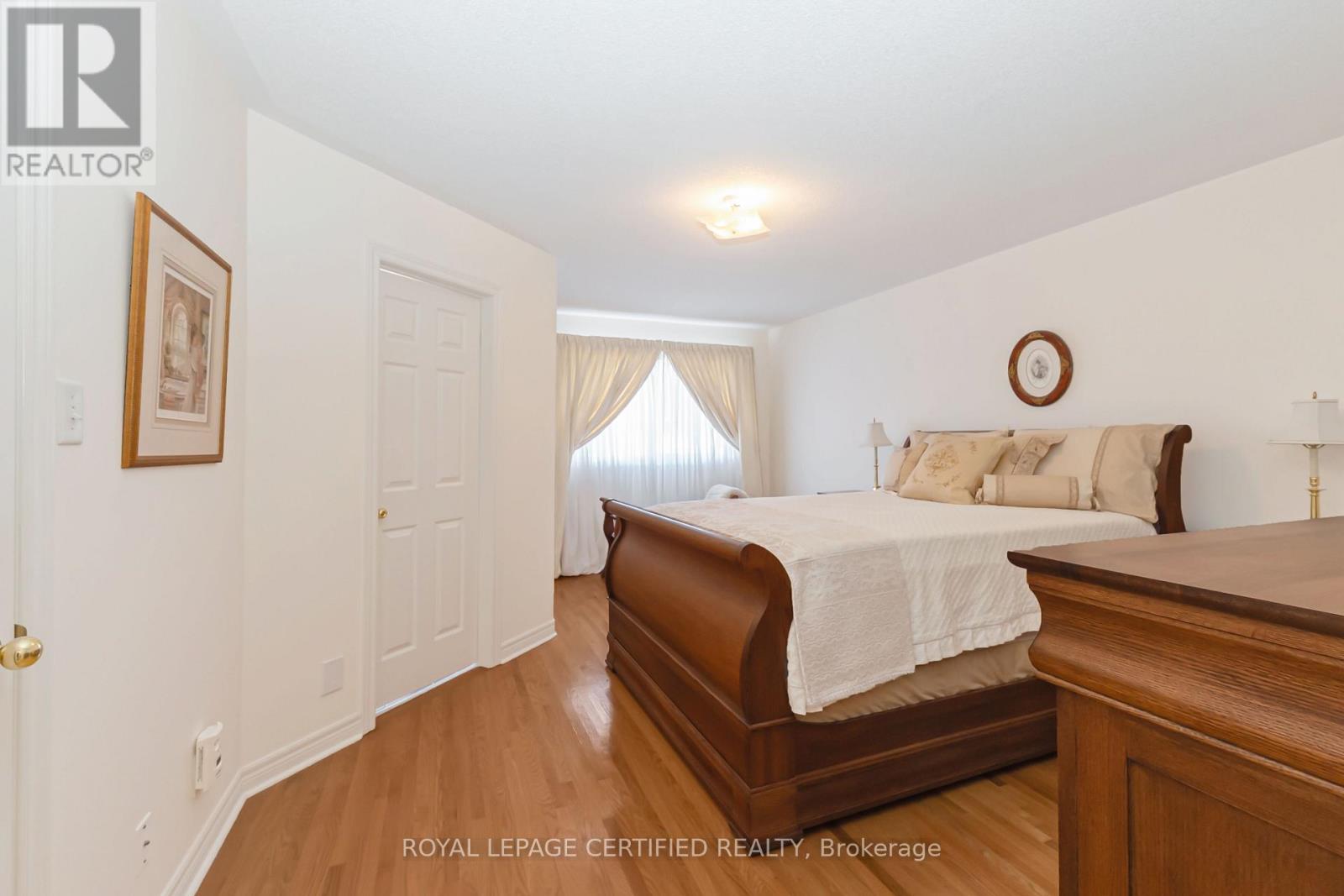 5333 Hollypoint Avenue, Mississauga (East Credit), Ontario  L5V 2L2 - Photo 27 - W12852380