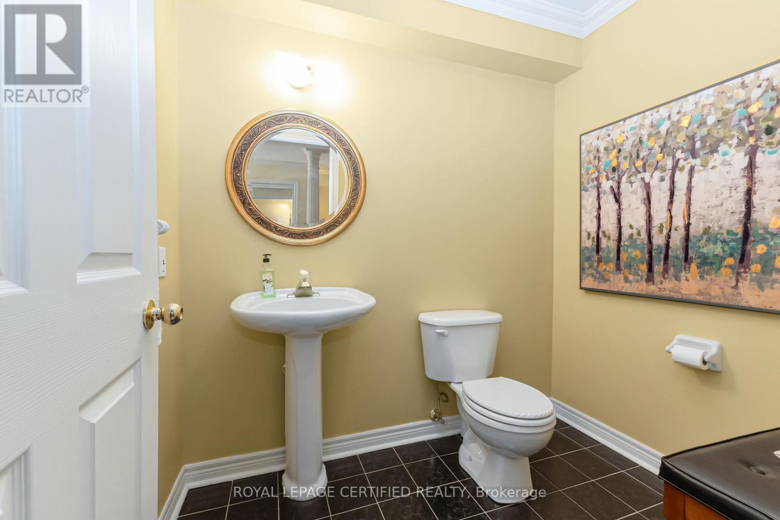 5333 Hollypoint Avenue, Mississauga (East Credit), Ontario  L5V 2L2 - Photo 6 - W12852380