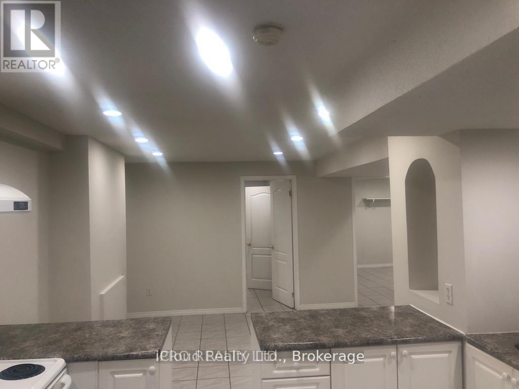 3755 Althorpe- Basement Circle, Mississauga (Lisgar), Ontario  L5N 7G4 - Photo 10 - W12852384