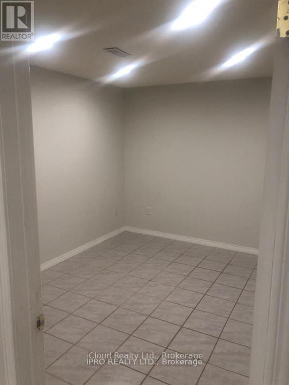 3755 Althorpe- Basement Circle, Mississauga (Lisgar), Ontario  L5N 7G4 - Photo 12 - W12852384