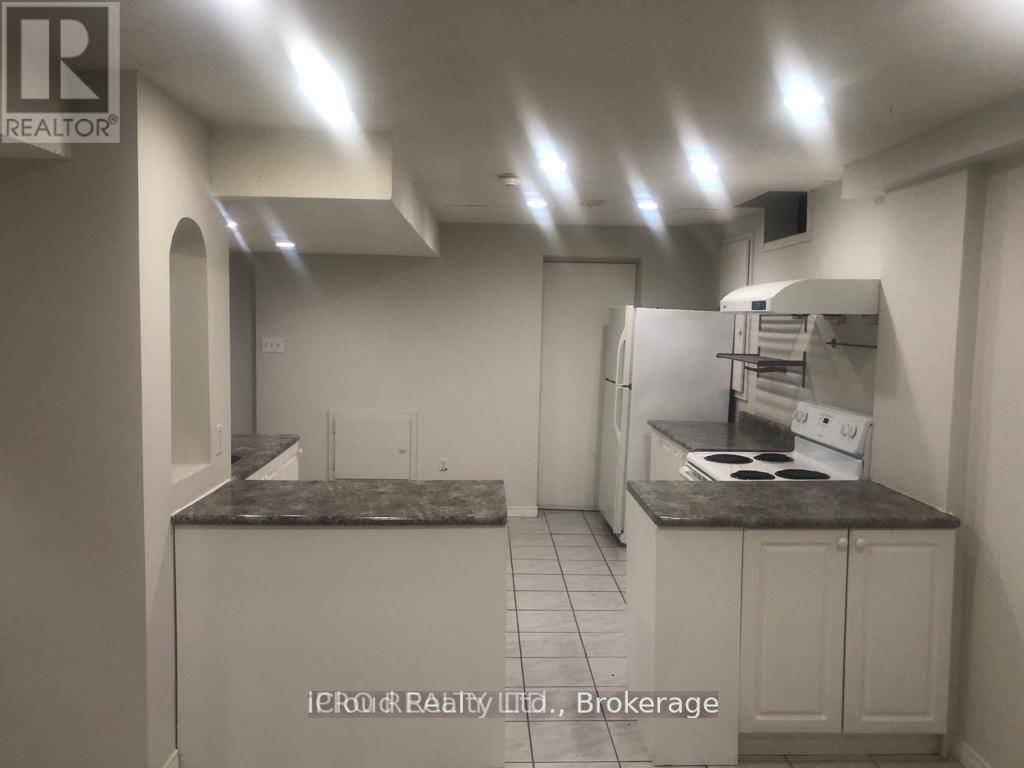 3755 Althorpe- Basement Circle, Mississauga (Lisgar), Ontario  L5N 7G4 - Photo 4 - W12852384