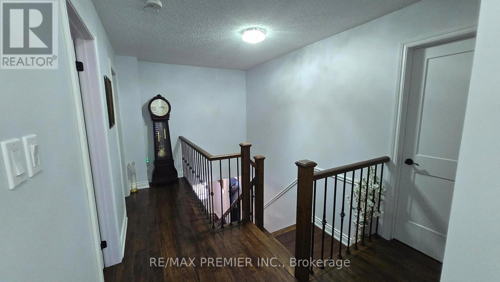 54 Fountainbridge Drive, Caledon (Bolton East), Ontario  L7E 1N4 - Photo 16 - W12852394