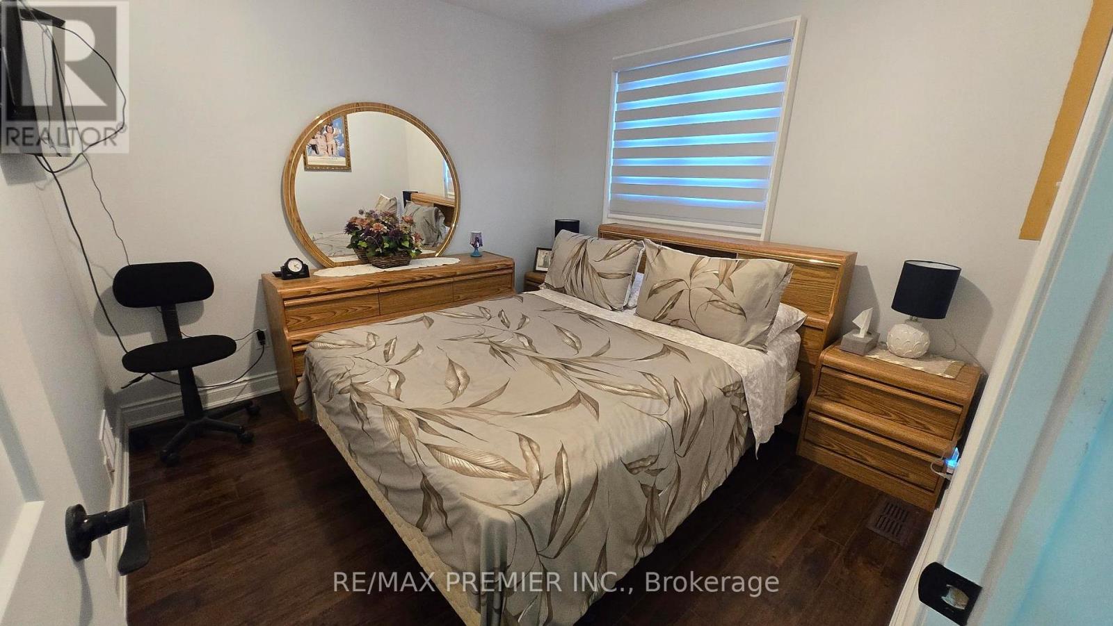 54 Fountainbridge Drive, Caledon (Bolton East), Ontario  L7E 1N4 - Photo 19 - W12852394