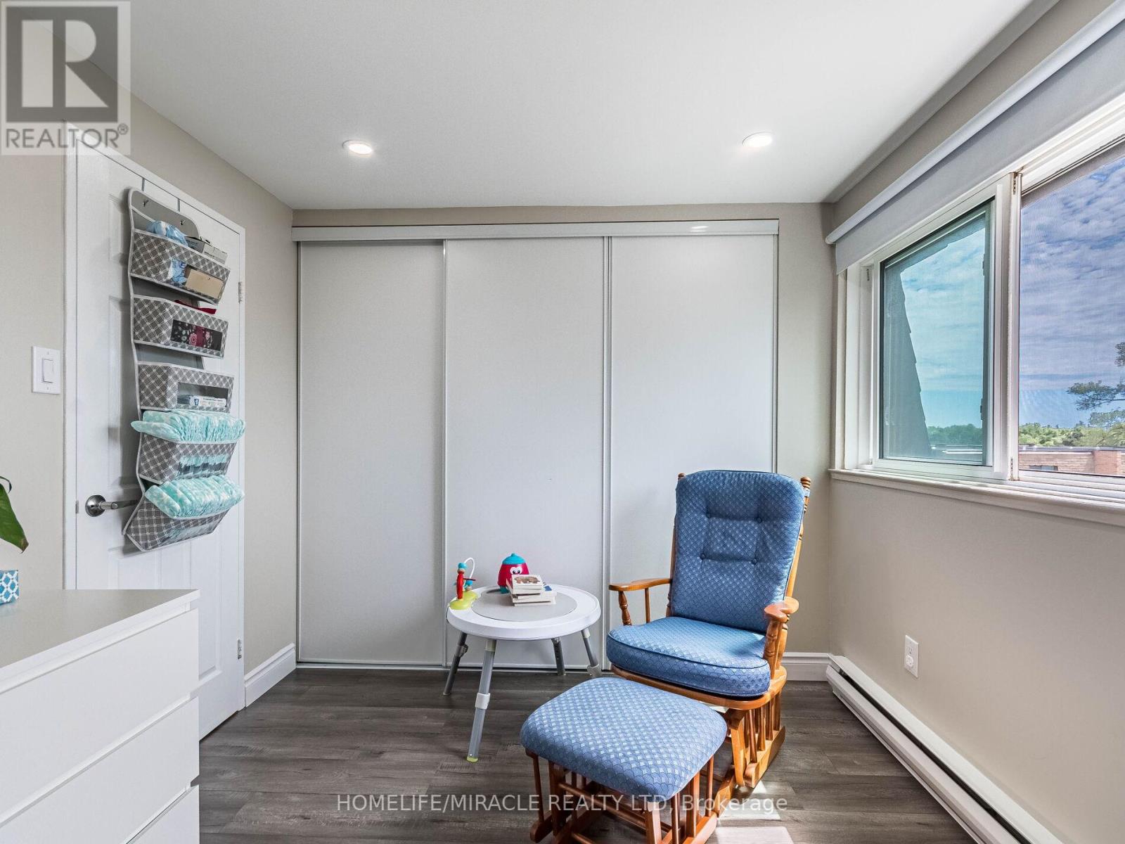 124 - 180 Mississauga Valley Boulevard, Mississauga (Mississauga Valleys), Ontario  L5A 3M2 - Photo 23 - W12852400