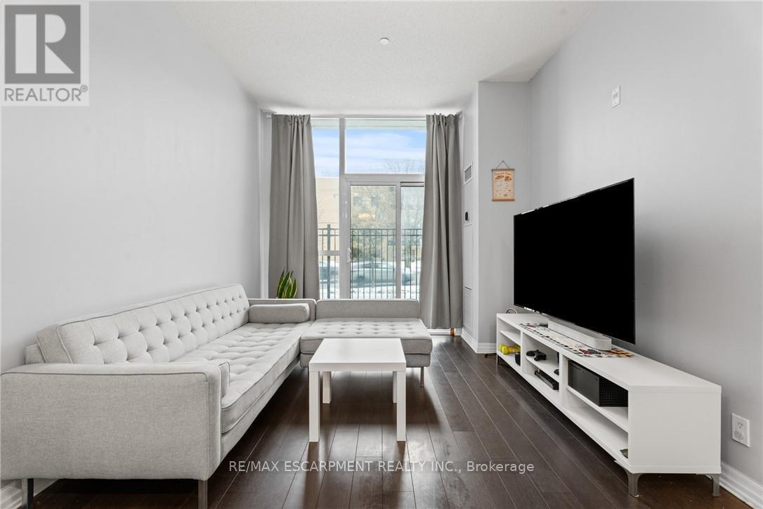 104 - 80 Esther Lorrie Drive, Toronto (West Humber-Clairville), Ontario  M9W 0C6 - Photo 13 - W12852410