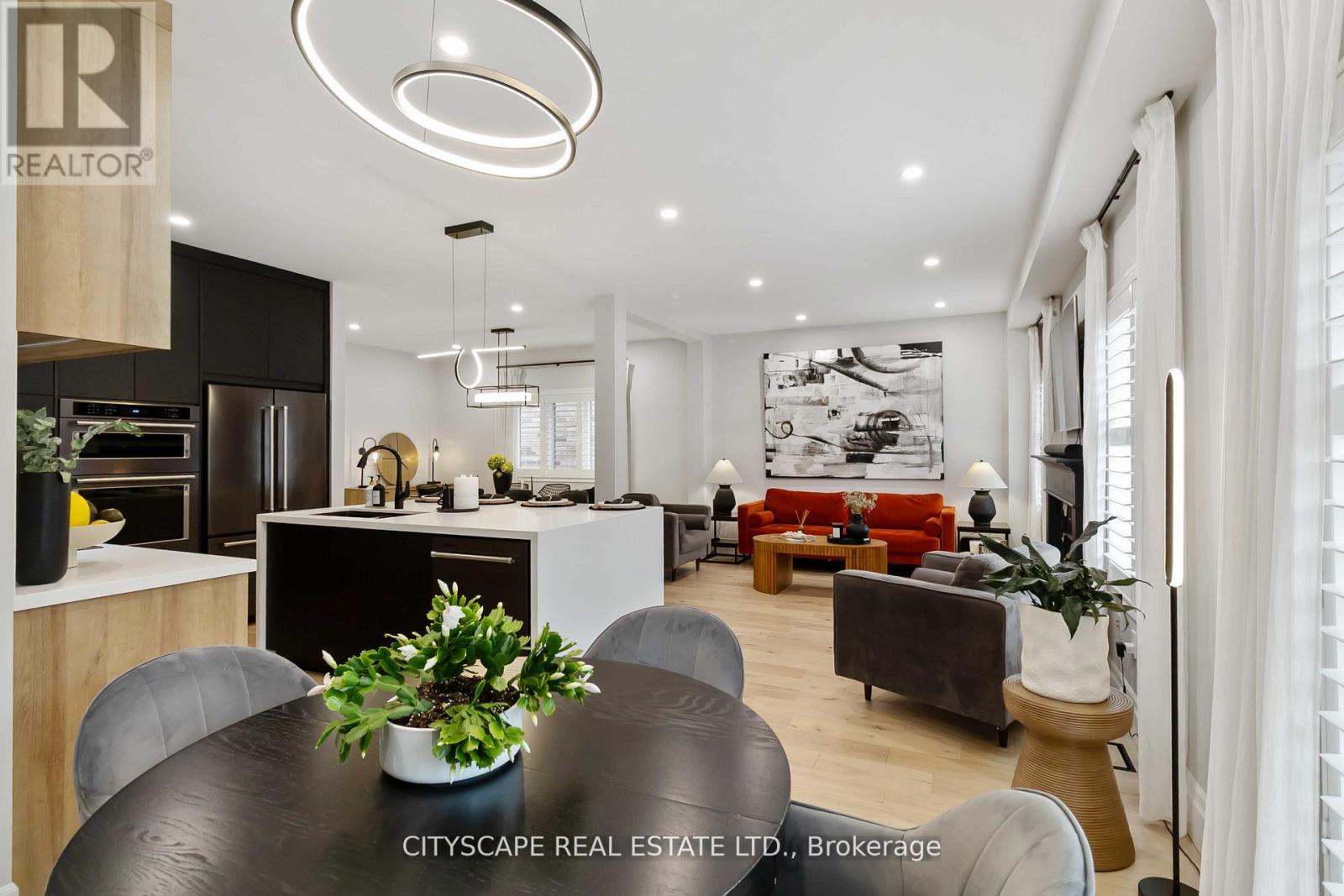 4269 Vivaldi Road, Burlington (Alton), Ontario  L7M 0N4 - Photo 13 - W12852414