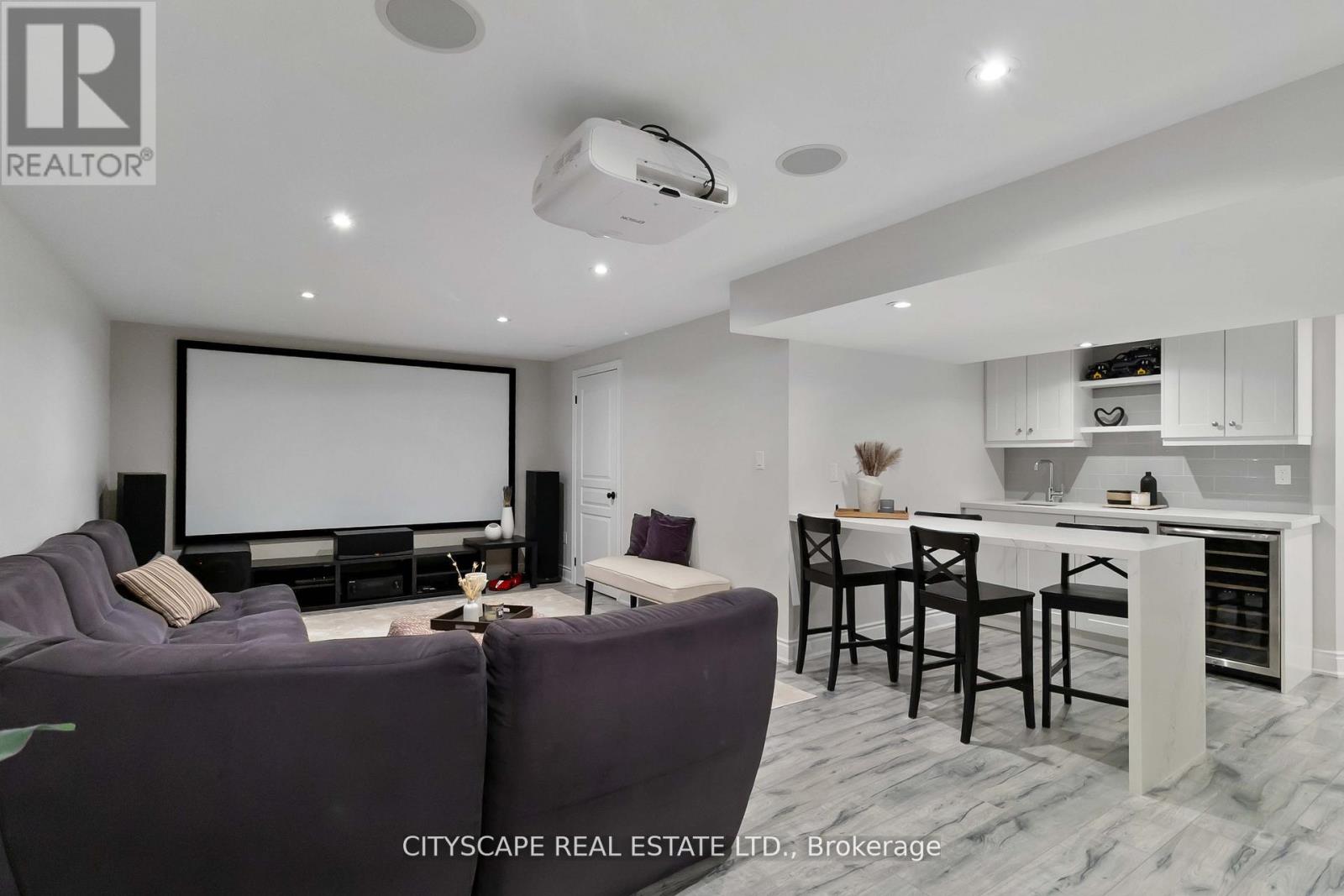 4269 Vivaldi Road, Burlington (Alton), Ontario  L7M 0N4 - Photo 35 - W12852414