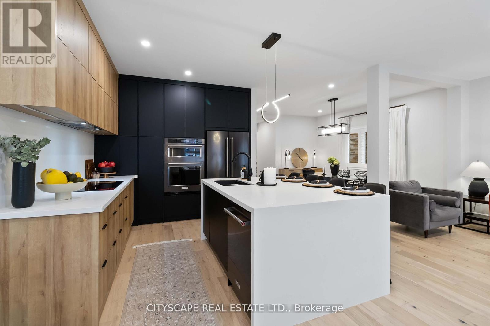 4269 Vivaldi Road, Burlington (Alton), Ontario  L7M 0N4 - Photo 8 - W12852414