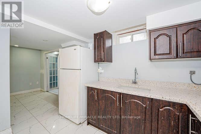 14 Conover Court, Brampton (Brampton South), Ontario  L6Y 3J5 - Photo 42 - W12852420