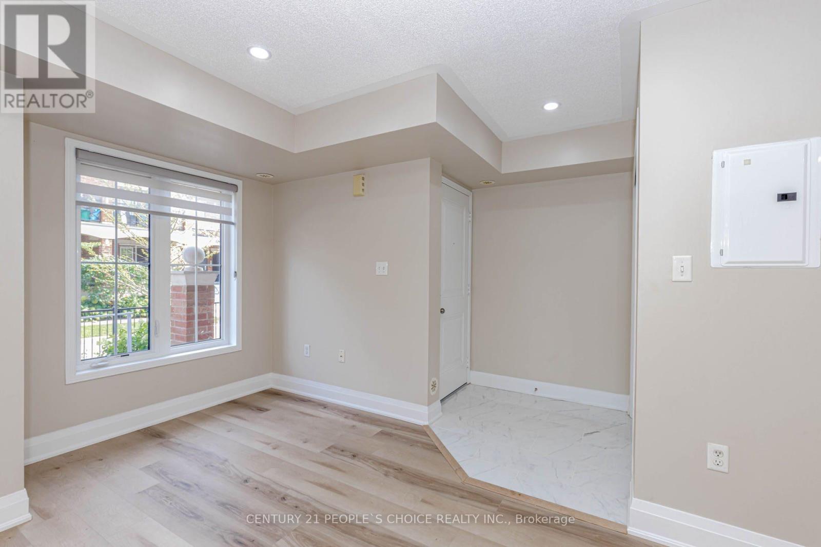 25 - 47 Hays Boulevard, Oakville (Ro River Oaks), Ontario  L6H 0J1 - Photo 12 - W12852424