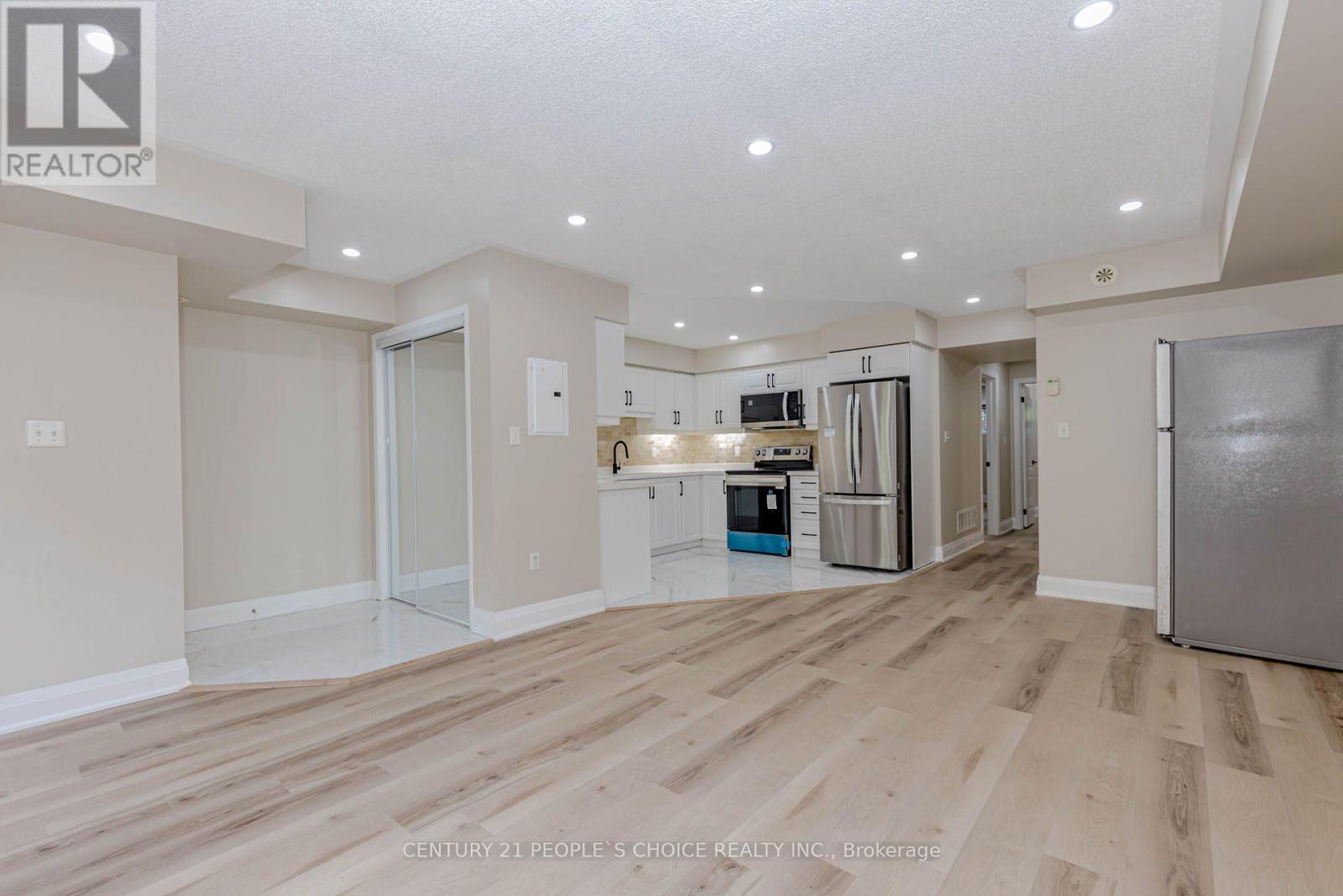 25 - 47 Hays Boulevard, Oakville (Ro River Oaks), Ontario  L6H 0J1 - Photo 15 - W12852424