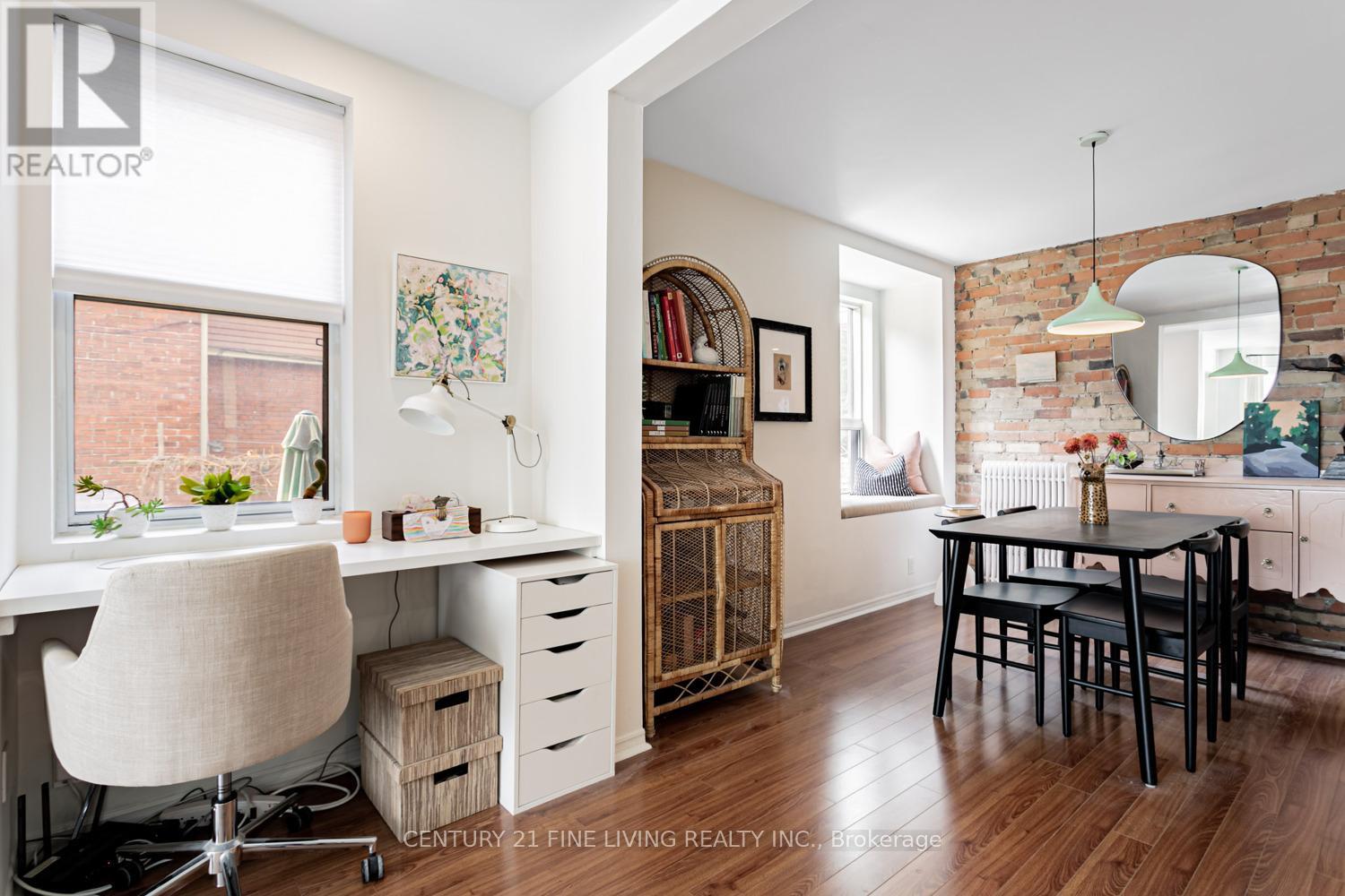 164 Sunnyside Avenue, Toronto (High Park-Swansea), Ontario  M6R 2P6 - Photo 10 - W12852428