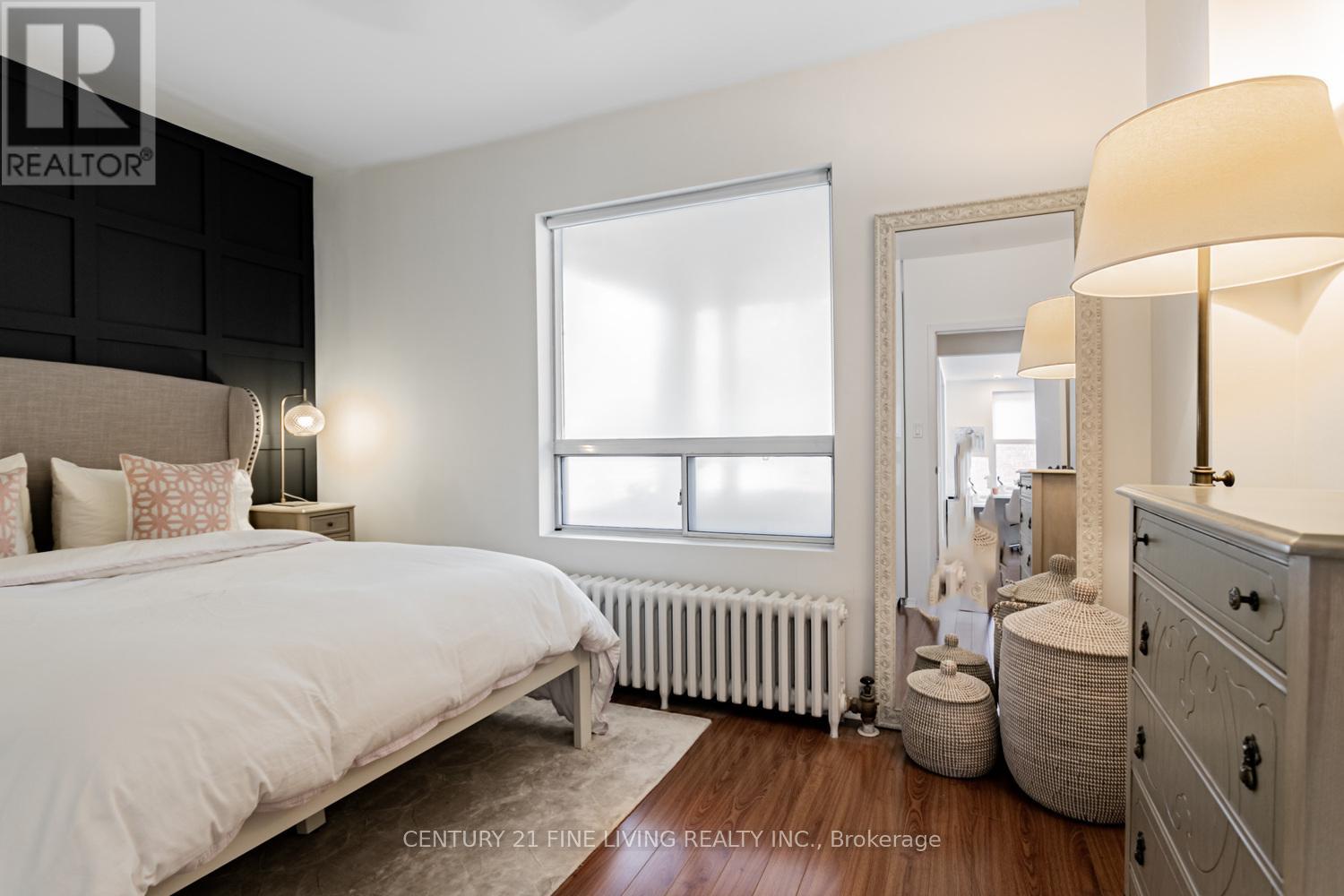 164 Sunnyside Avenue, Toronto (High Park-Swansea), Ontario  M6R 2P6 - Photo 16 - W12852428