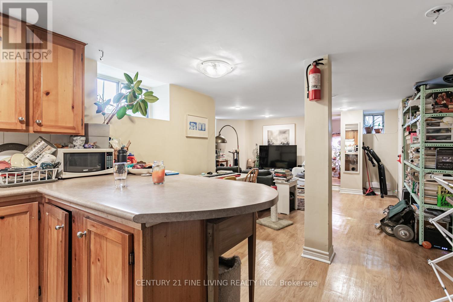 164 Sunnyside Avenue, Toronto (High Park-Swansea), Ontario  M6R 2P6 - Photo 45 - W12852430