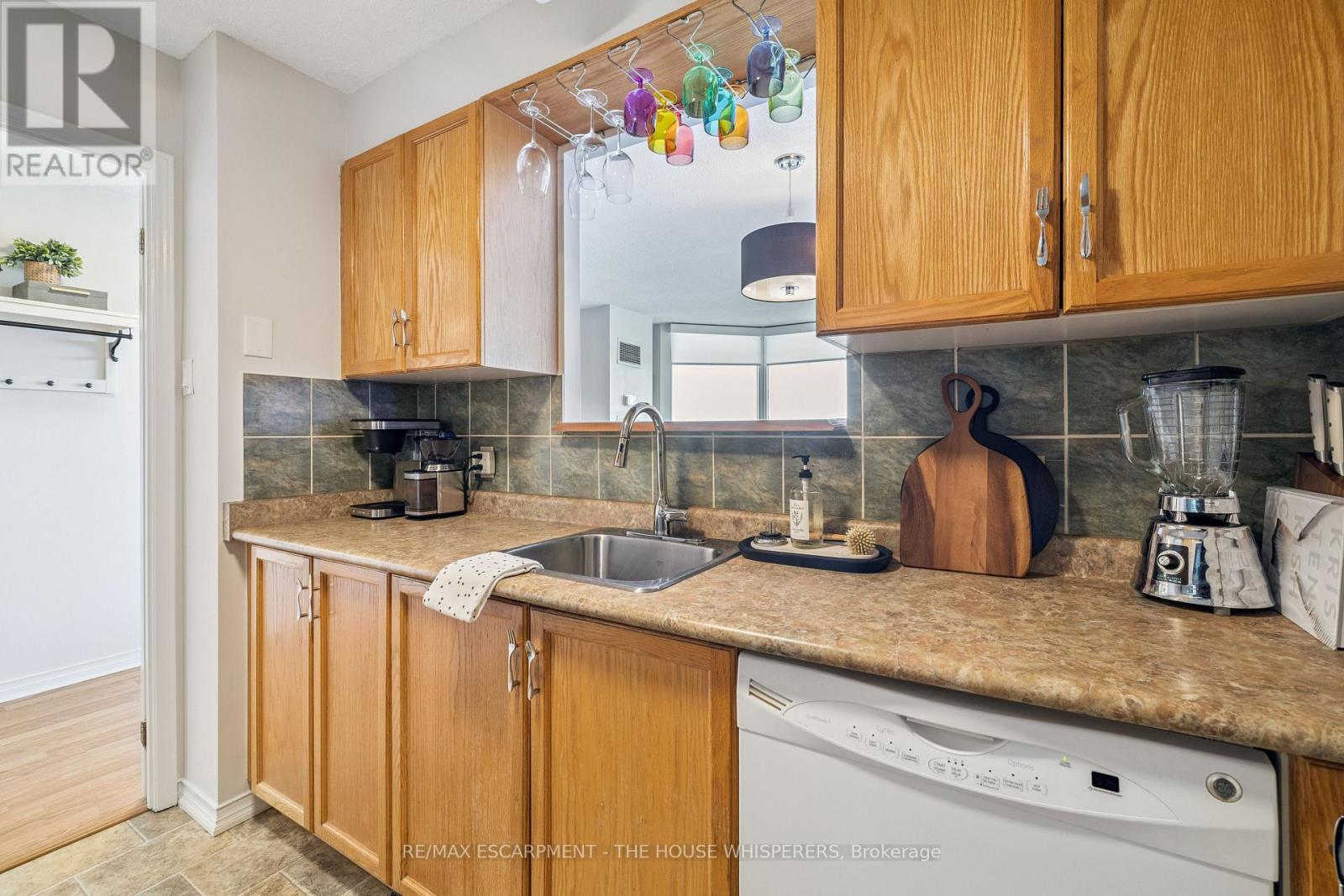 701 - 100 Millside Drive, Milton, Ontario  L9T 5E2 - Photo 14 - W12852436