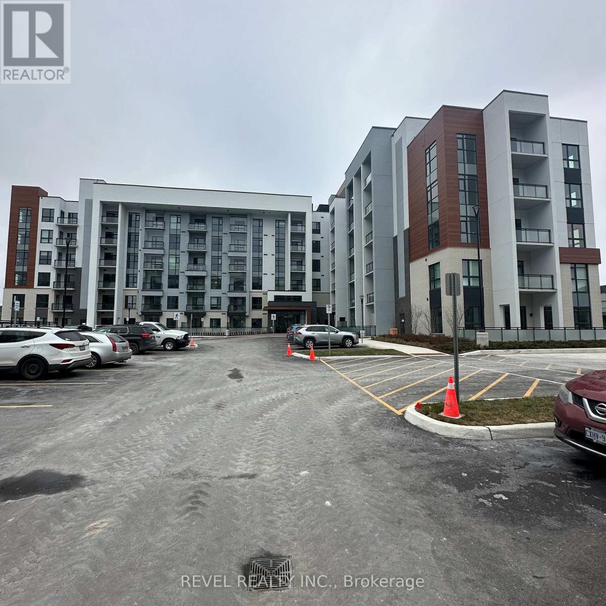 414 - 460 GORDON KRANTZ AVENUE, Milton, Ontario