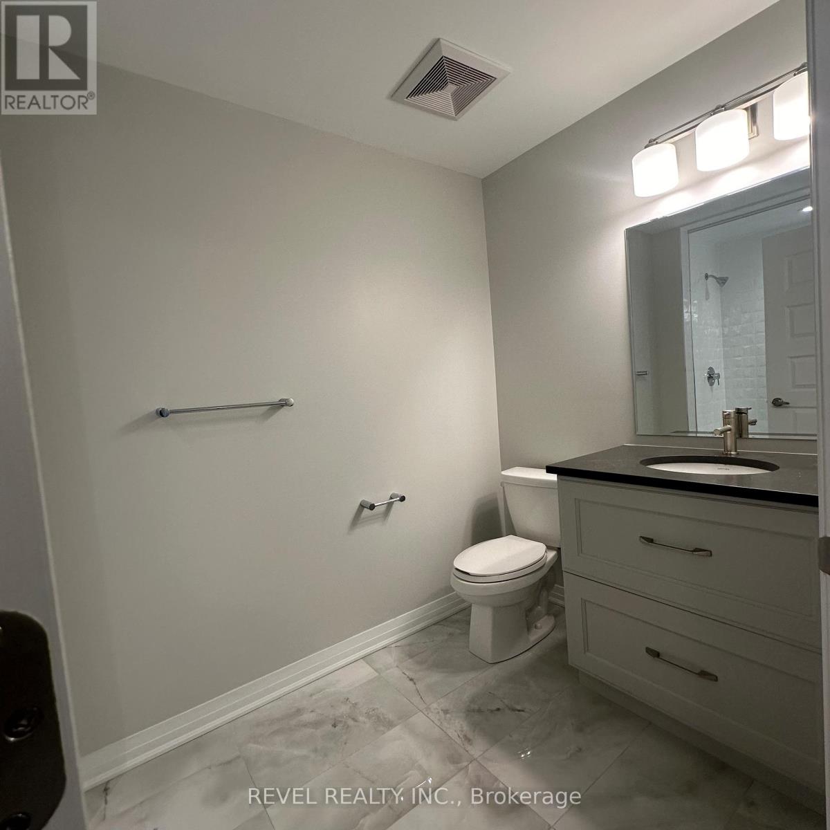 414 - 460 Gordon Krantz Avenue, Milton (Walker), Ontario  L9E 1Z2 - Photo 10 - W12852450