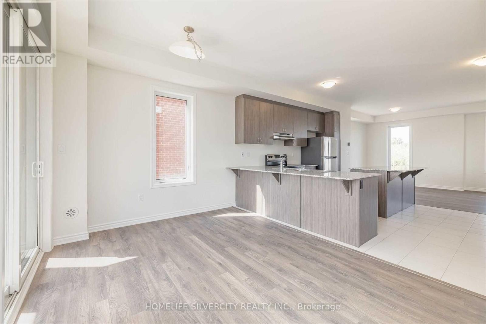 15 Summer Wind Lane, Brampton (Northwest Brampton), Ontario  L7A 0Y4 - Photo 25 - W12852452