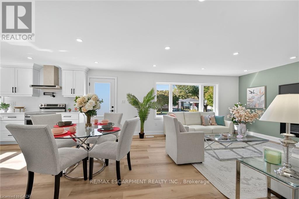 1 - 175 East 45th Street, Hamilton (Hampton Heights), Ontario  L8T 3K4 - Photo 11 - X12852378