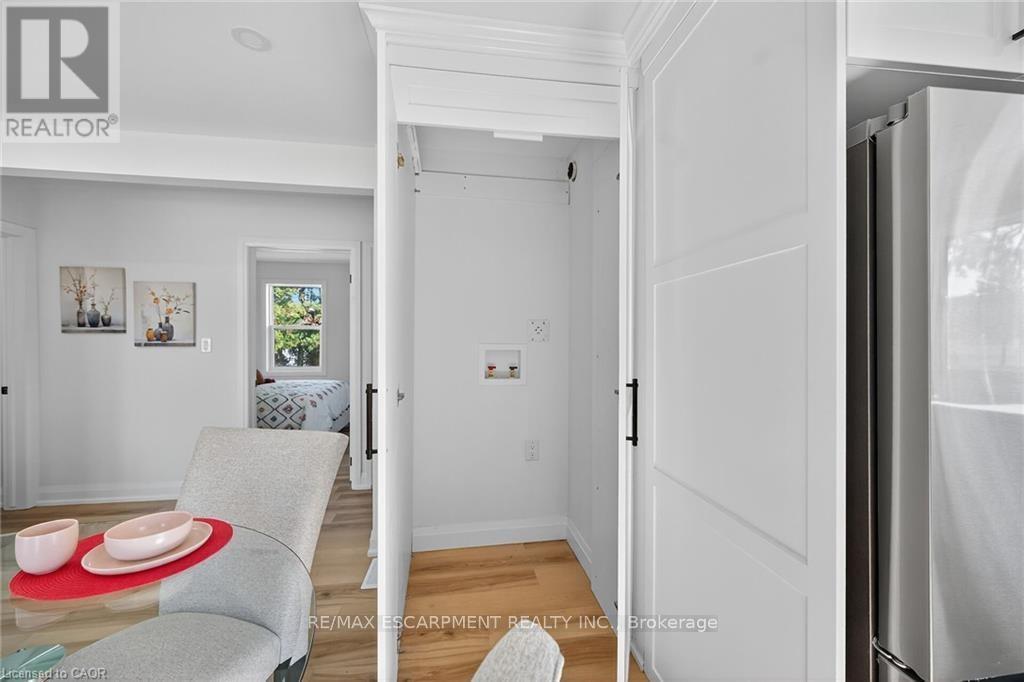 1 - 175 East 45th Street, Hamilton (Hampton Heights), Ontario  L8T 3K4 - Photo 19 - X12852378