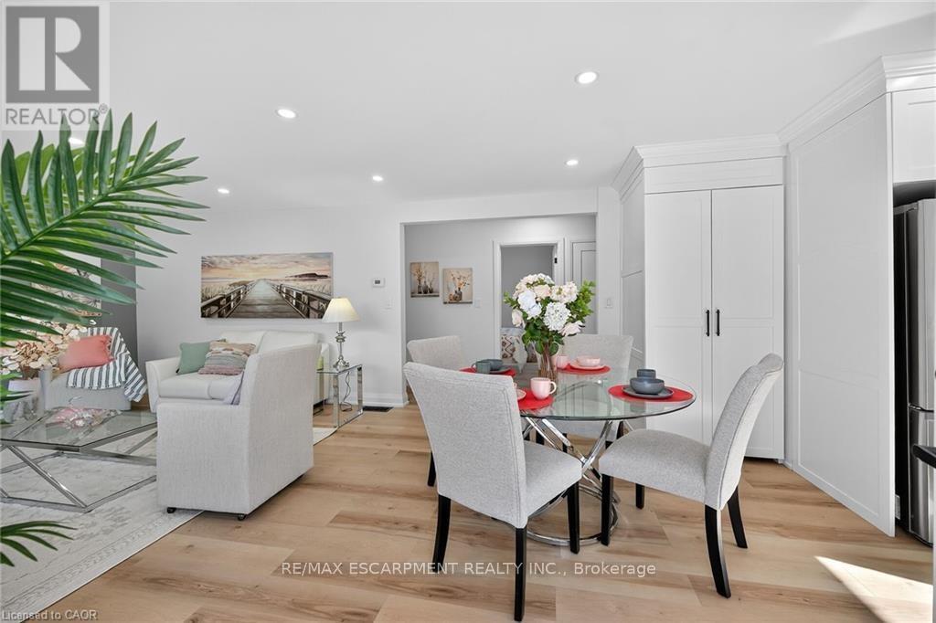 1 - 175 East 45th Street, Hamilton (Hampton Heights), Ontario  L8T 3K4 - Photo 3 - X12852378