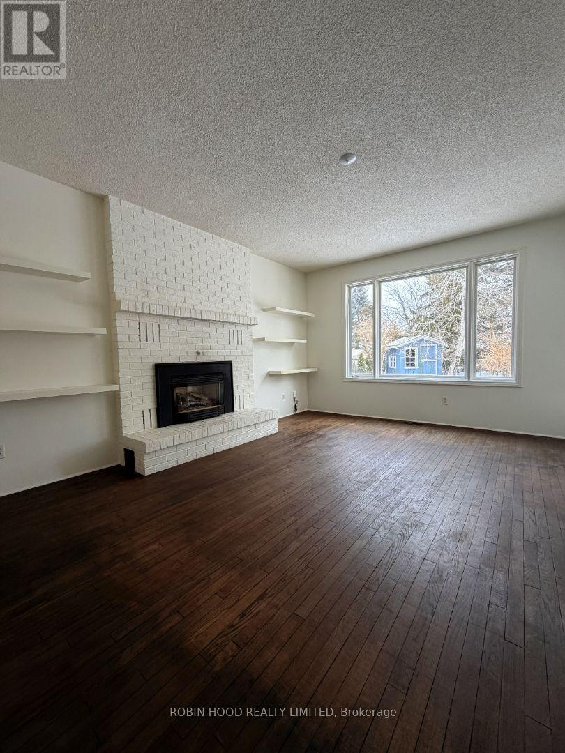 42 Hands Drive, Guelph (Kortright East), Ontario  N1G 3H3 - Photo 8 - X12852412