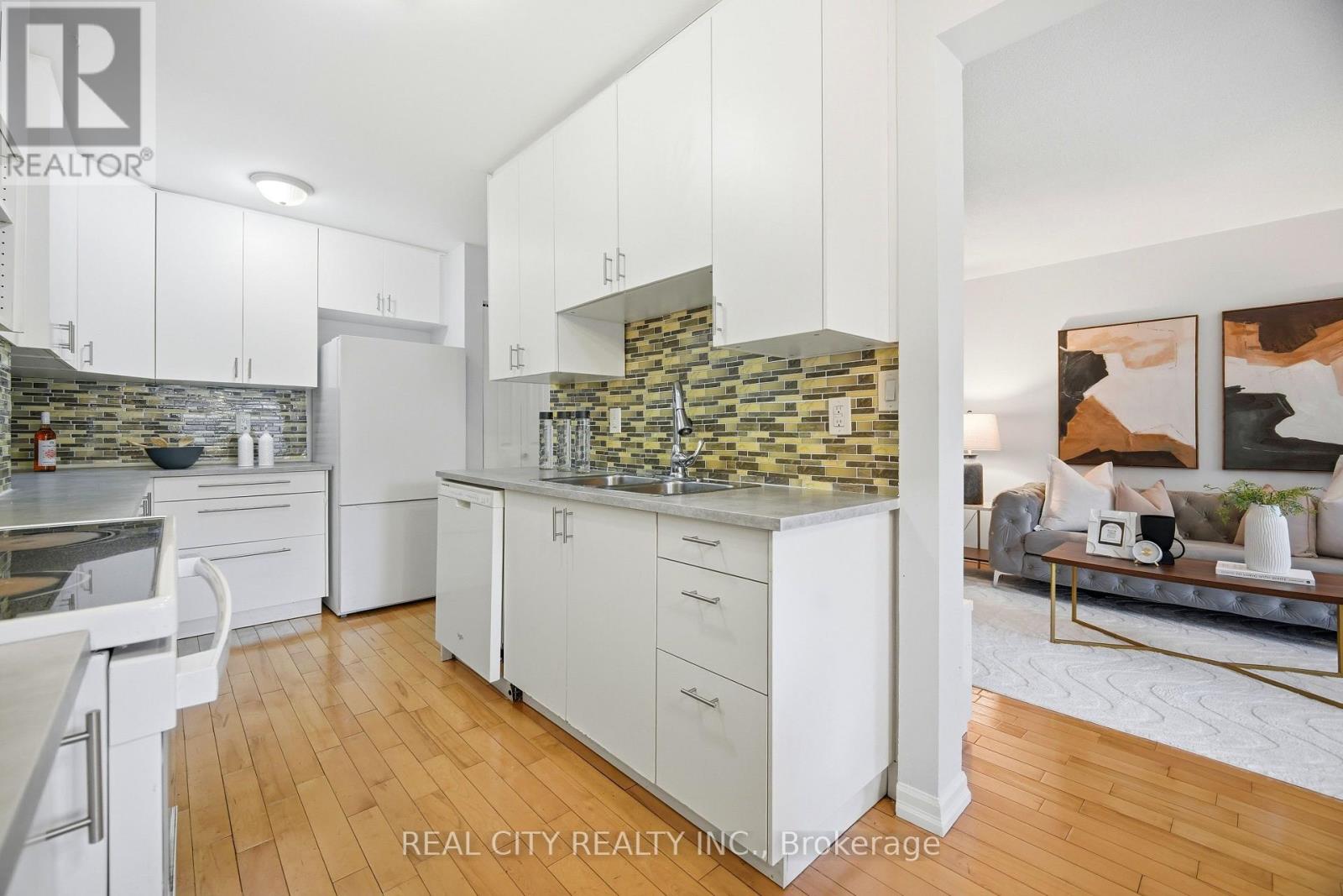 424 Jackson Street W, Hamilton (Kirkendall), Ontario  L8P 1N4 - Photo 22 - X12852442