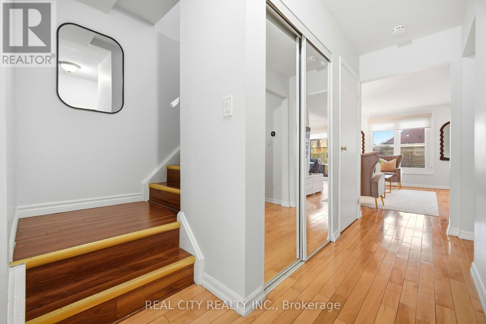 424 Jackson Street W, Hamilton (Kirkendall), Ontario  L8P 1N4 - Photo 24 - X12852442