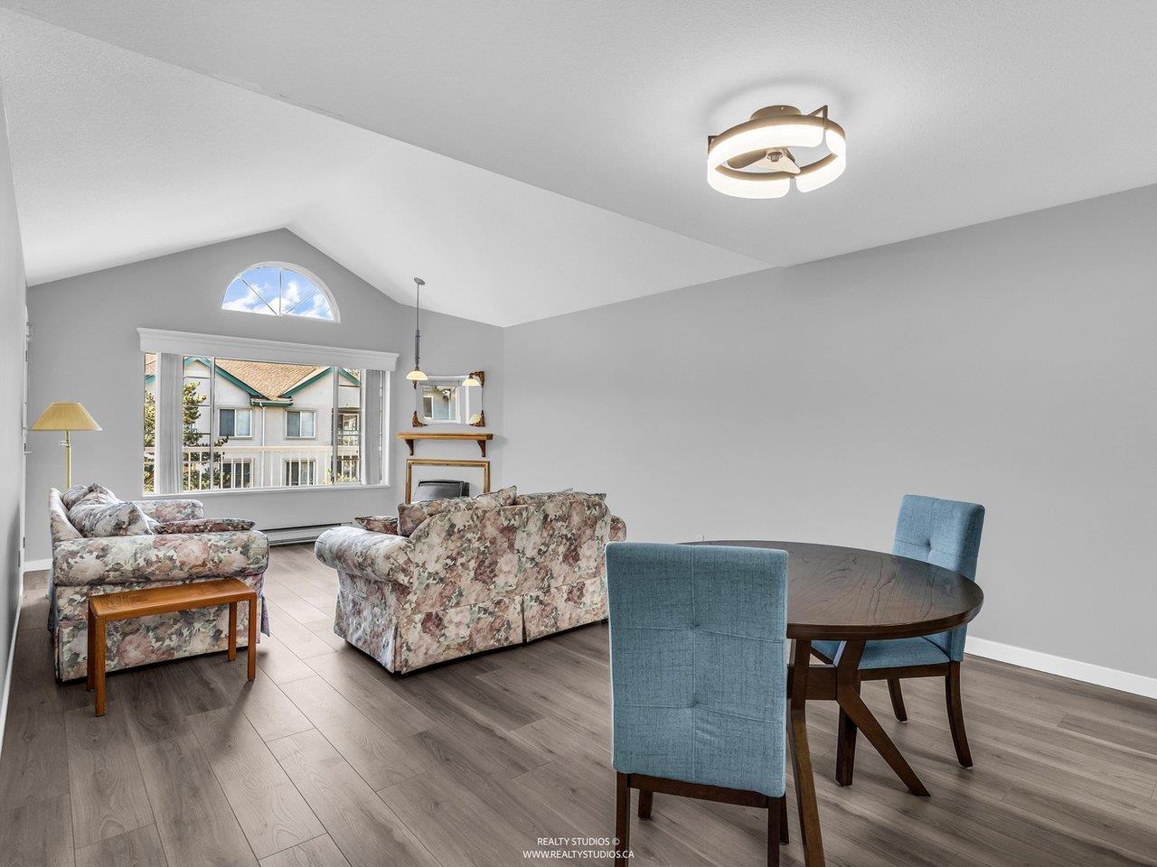 312 5375 205 Street, Langley, British Columbia  V3A 7V7 - Photo 4 - R3095153