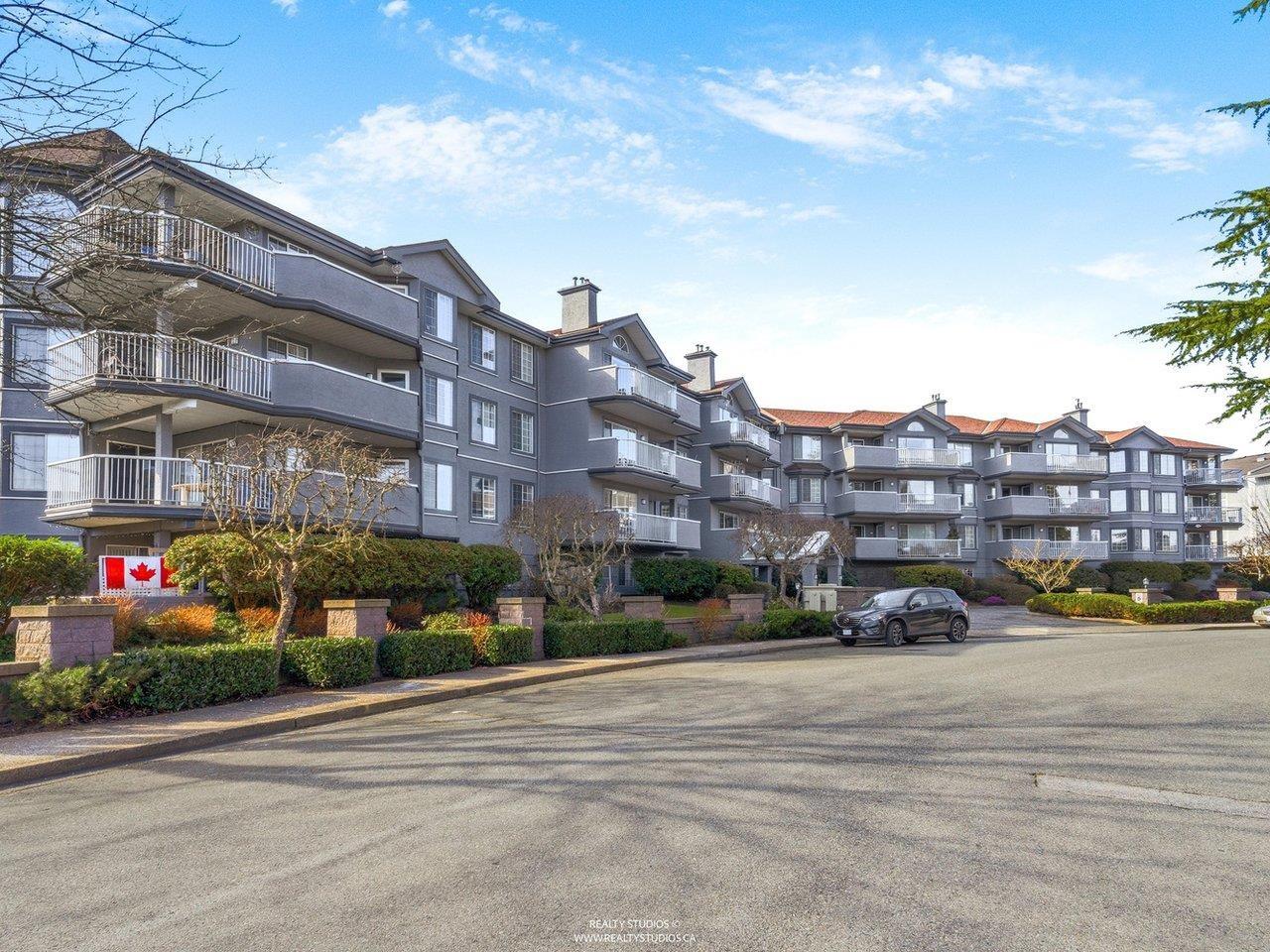 312 5375 205 STREET, Langley