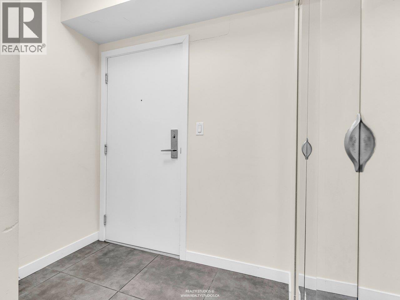 2201 2980 Atlantic Avenue, Coquitlam, British Columbia  V3B 0G2 - Photo 24 - R3094771