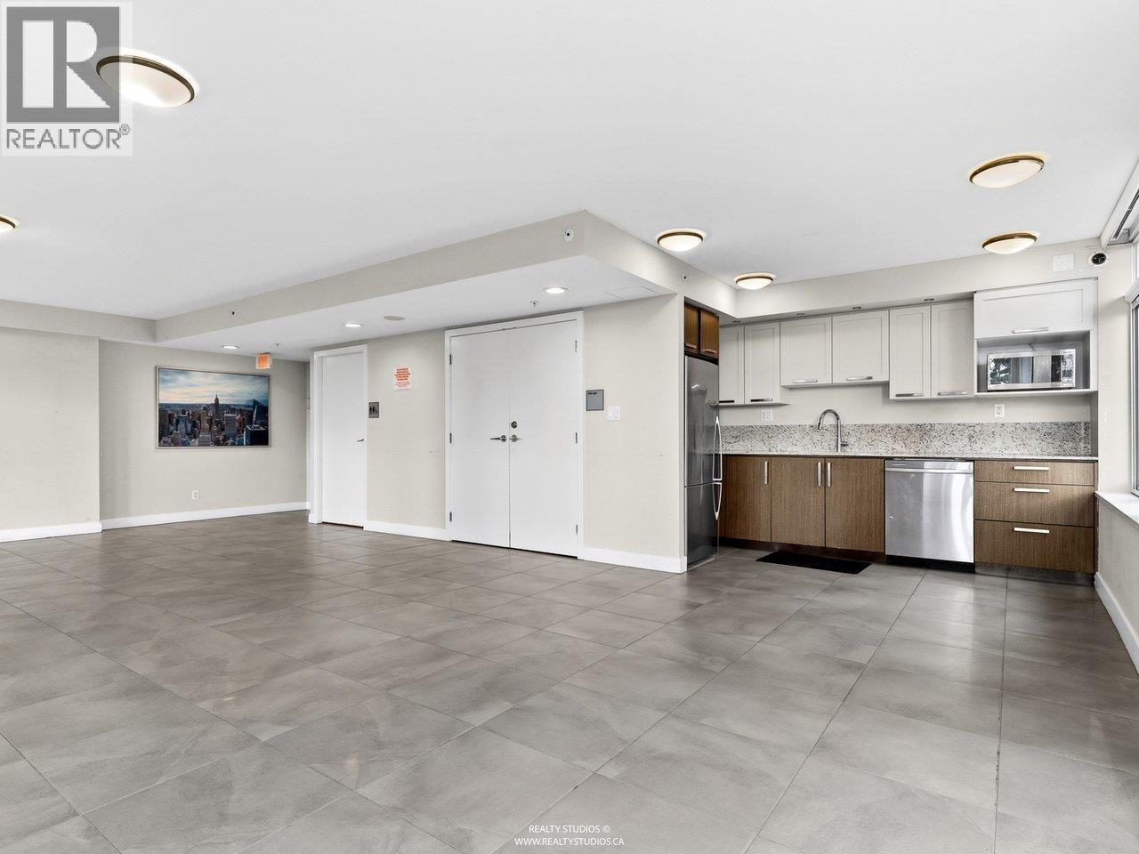 2201 2980 Atlantic Avenue, Coquitlam, British Columbia  V3B 0G2 - Photo 31 - R3094771