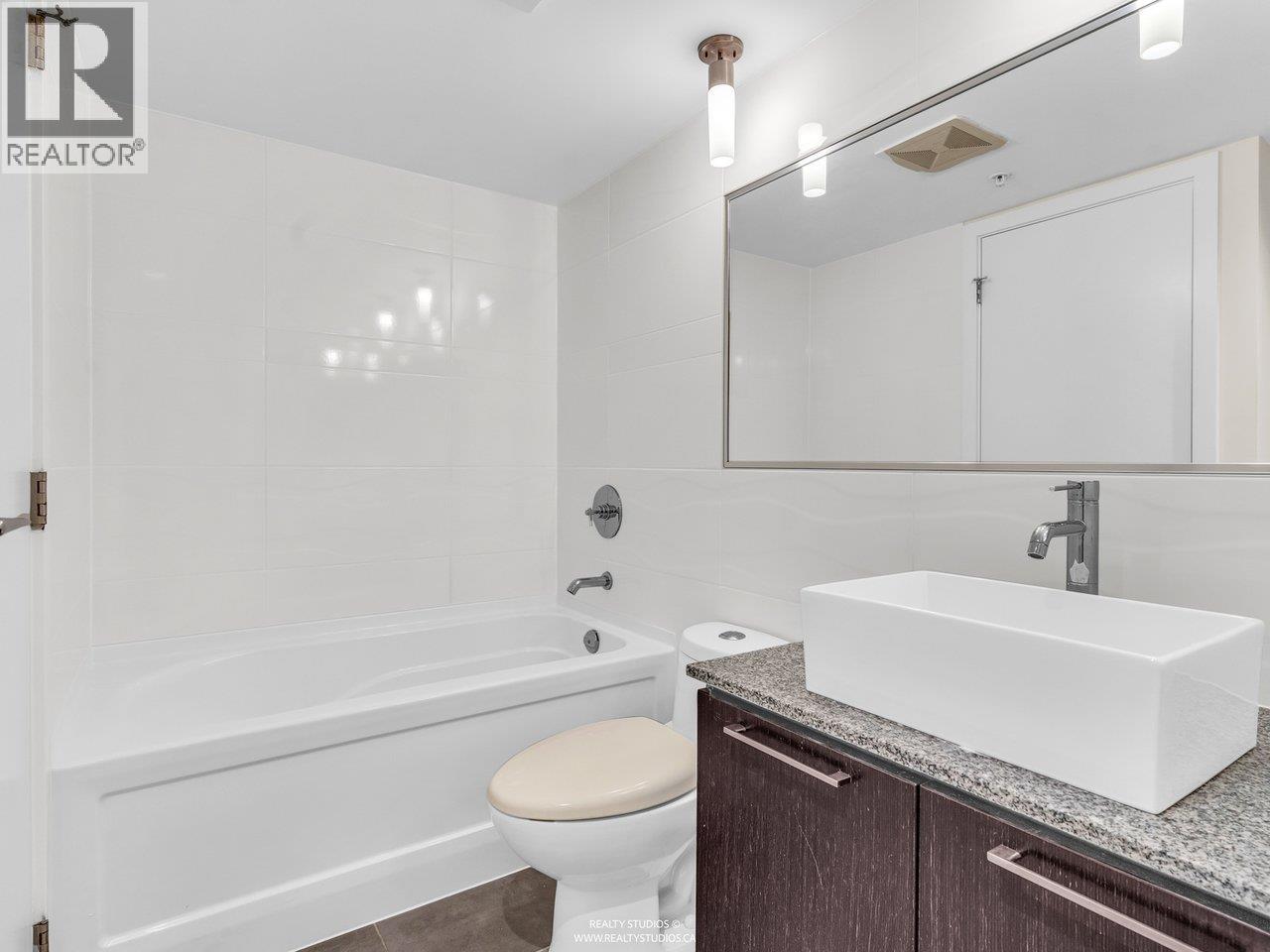 2201 2980 Atlantic Avenue, Coquitlam, British Columbia  V3B 0G2 - Photo 16 - R3094771