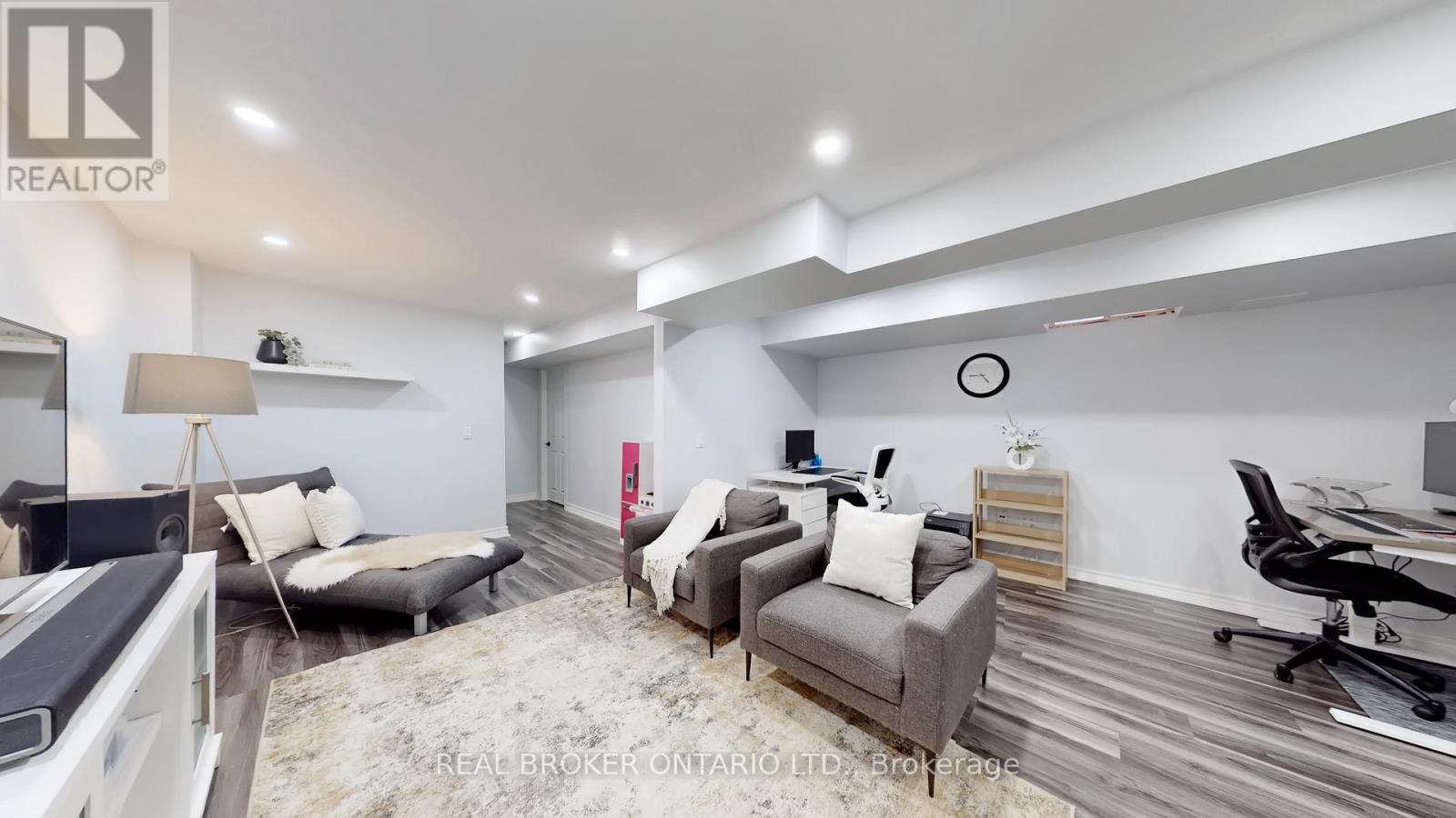 51 Unsworth Crescent, Ajax (Northwest Ajax), Ontario  L1T 4X3 - Photo 19 - E12814172